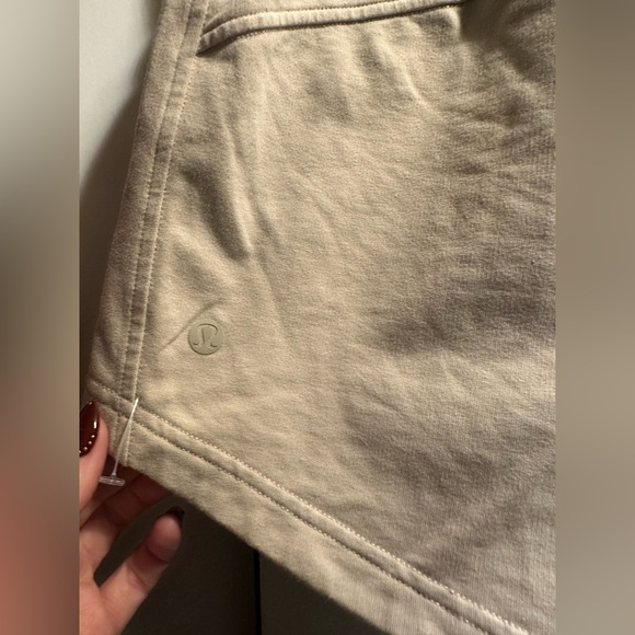 Lululemon Inner Glow High-Rise Short 3" - Mojave Tan - Picture 6 of 9